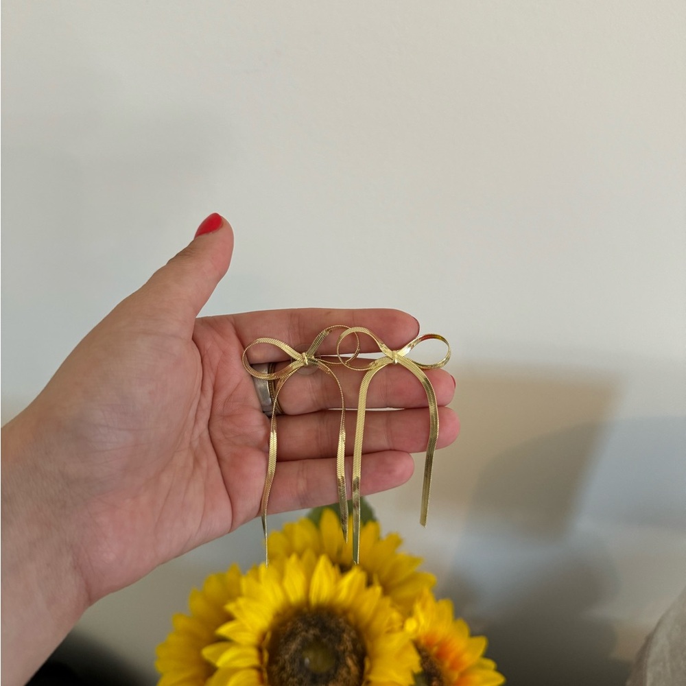 Bow Earrings